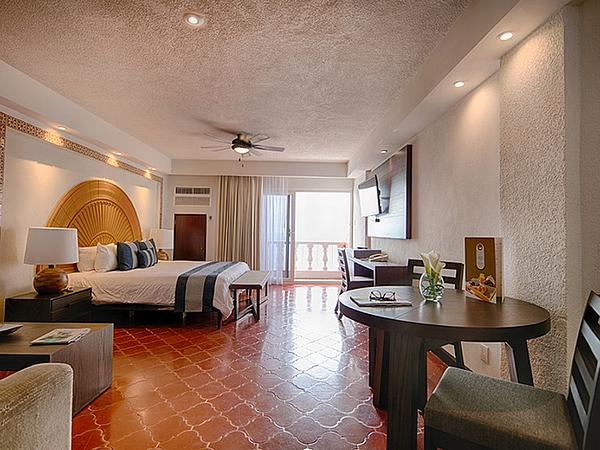 Costa Sur Resort & Spa