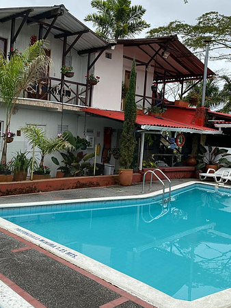 Hotel Cabañas Las Bifloras 