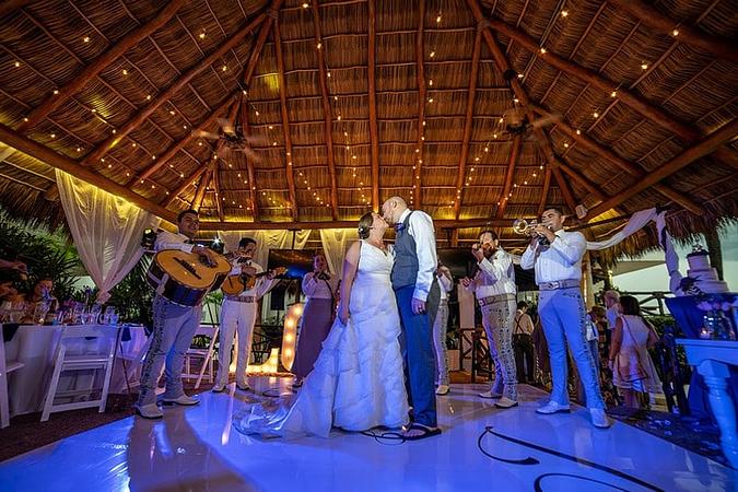 Bodas Costa Sur Resort & Spa