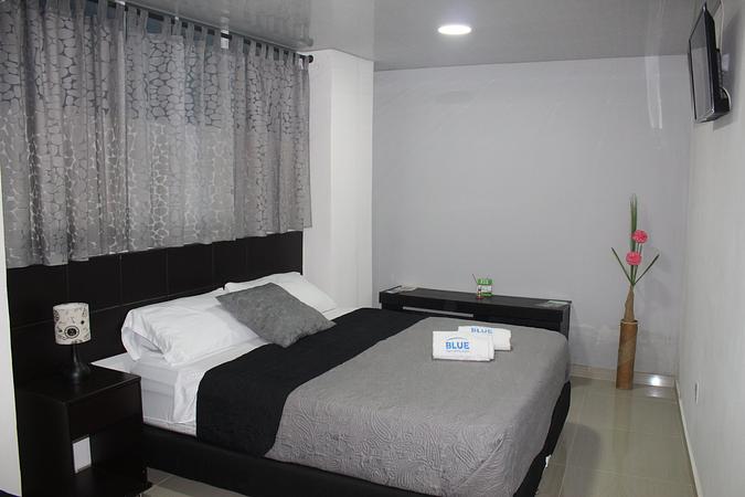 Hotel Blue