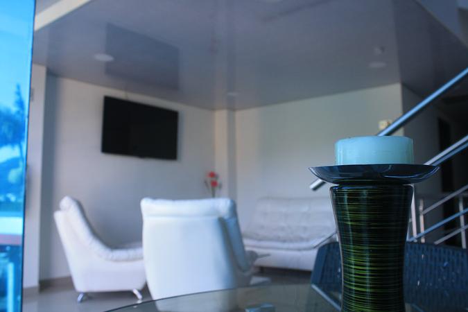 Hotel Blue