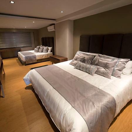 Albura Hotel Sas