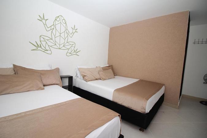 Dam Hotel Pereira