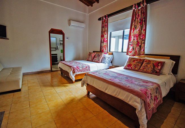 Amazilia Hotel 