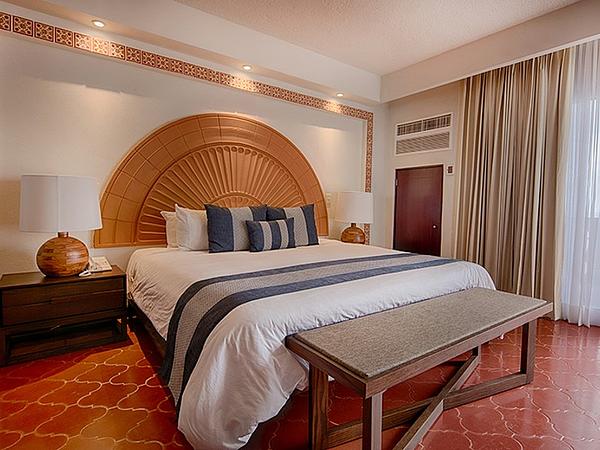 Costa Sur Resort & Spa
