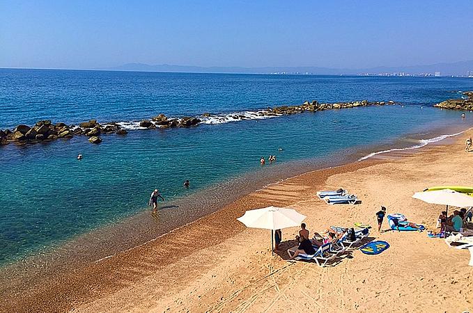 Costa Sur Resort & Spa