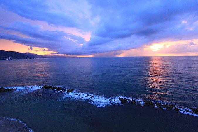 Costa Sur Resort & Spa